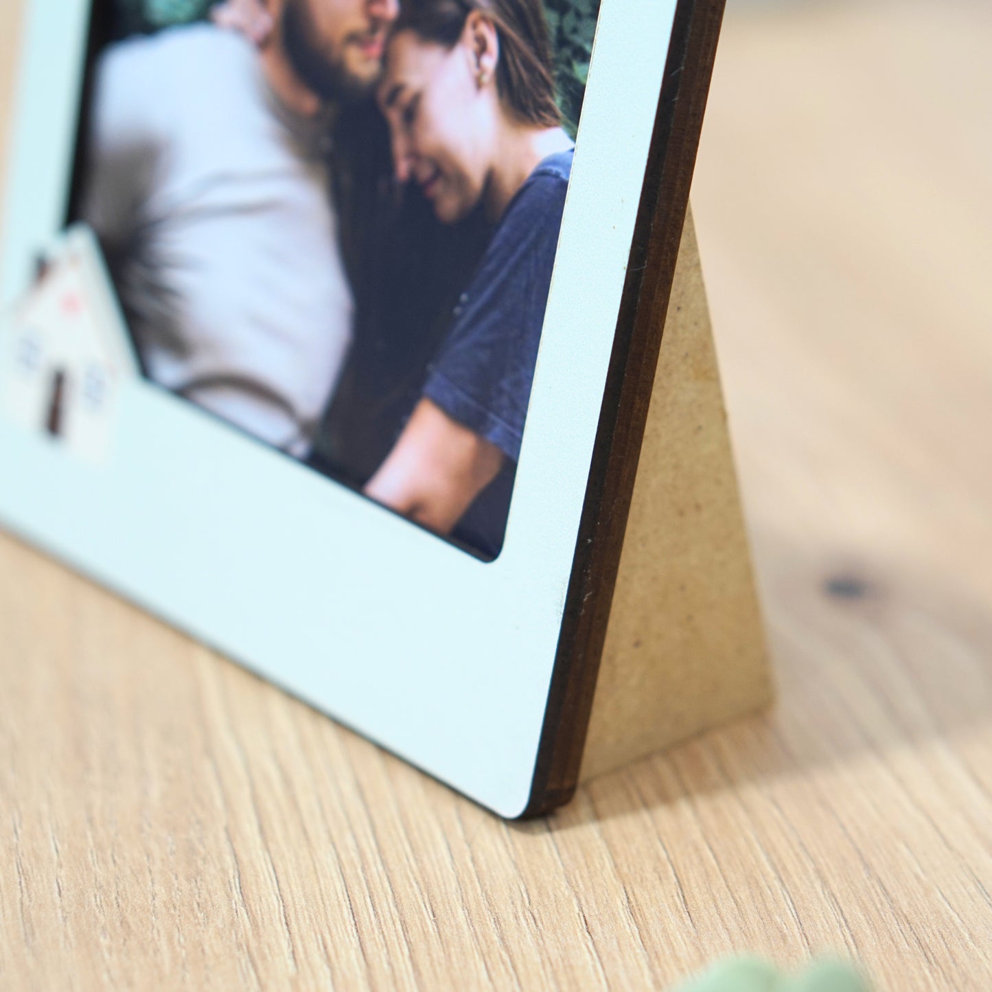 Personalized wooden photo frame "clamp"